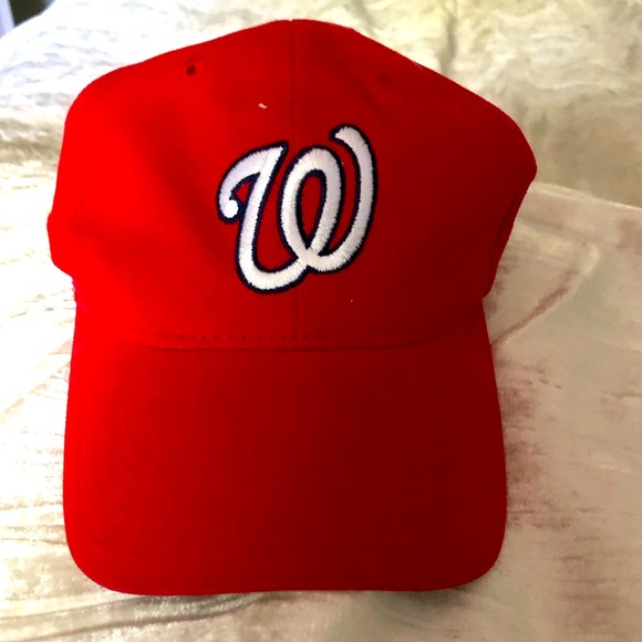 Washington Nationals Hat - Picture 1 of 3